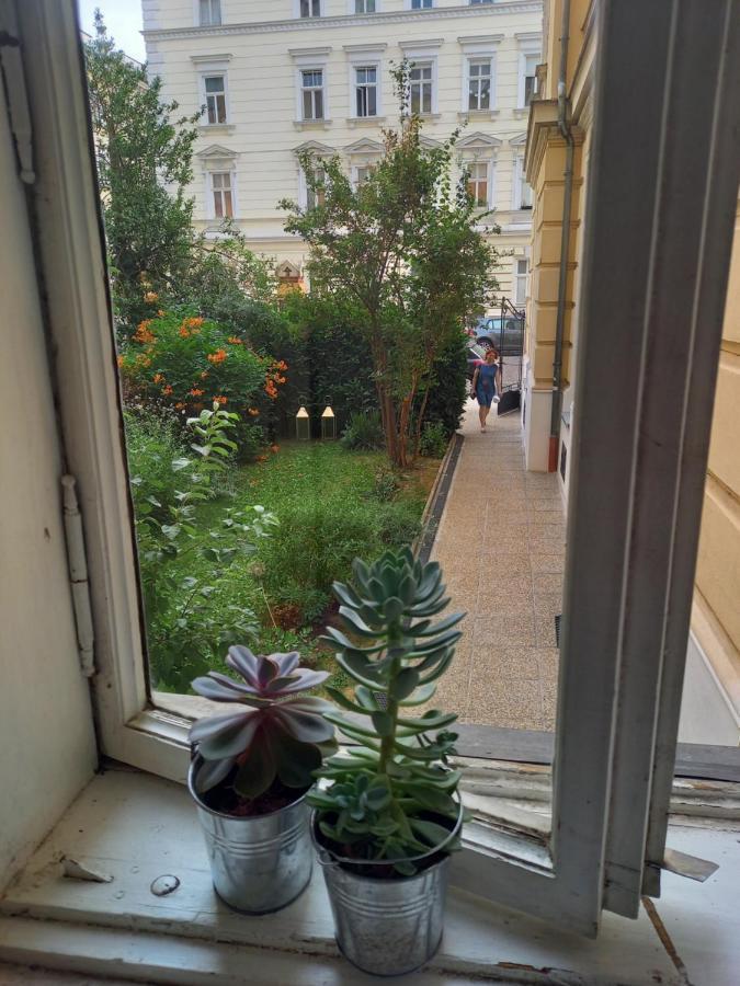 The For Artists Appartement Vienne